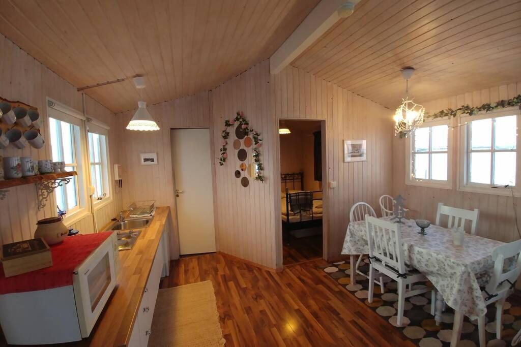 Cosy Cottage-Alfabakki-With Hot Tub Stori-Bakki Exteriör bild