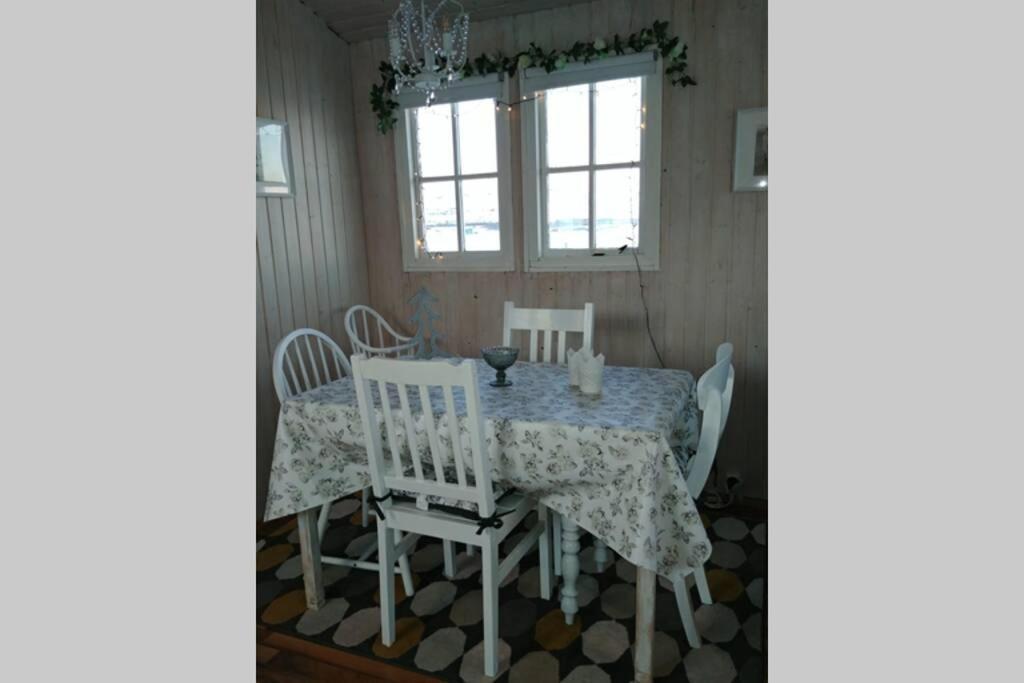 Cosy Cottage-Alfabakki-With Hot Tub Stori-Bakki Exteriör bild